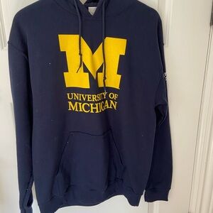 Unisex University of Michigan medium hoodie